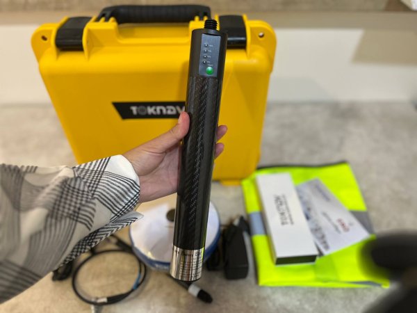 گیرنده مولتی فرکانس ماهواره‌ای توکناو (TOKNAV) مدل T20 PRO